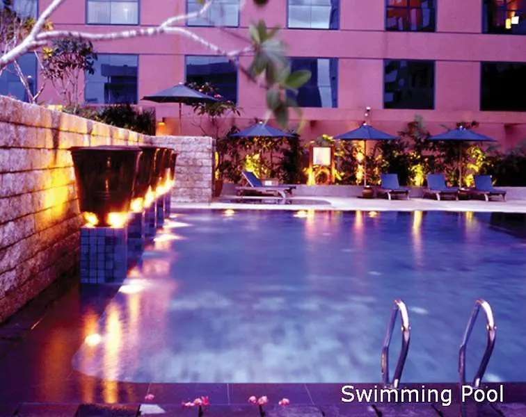 Grand Mercure Singapore Roxy